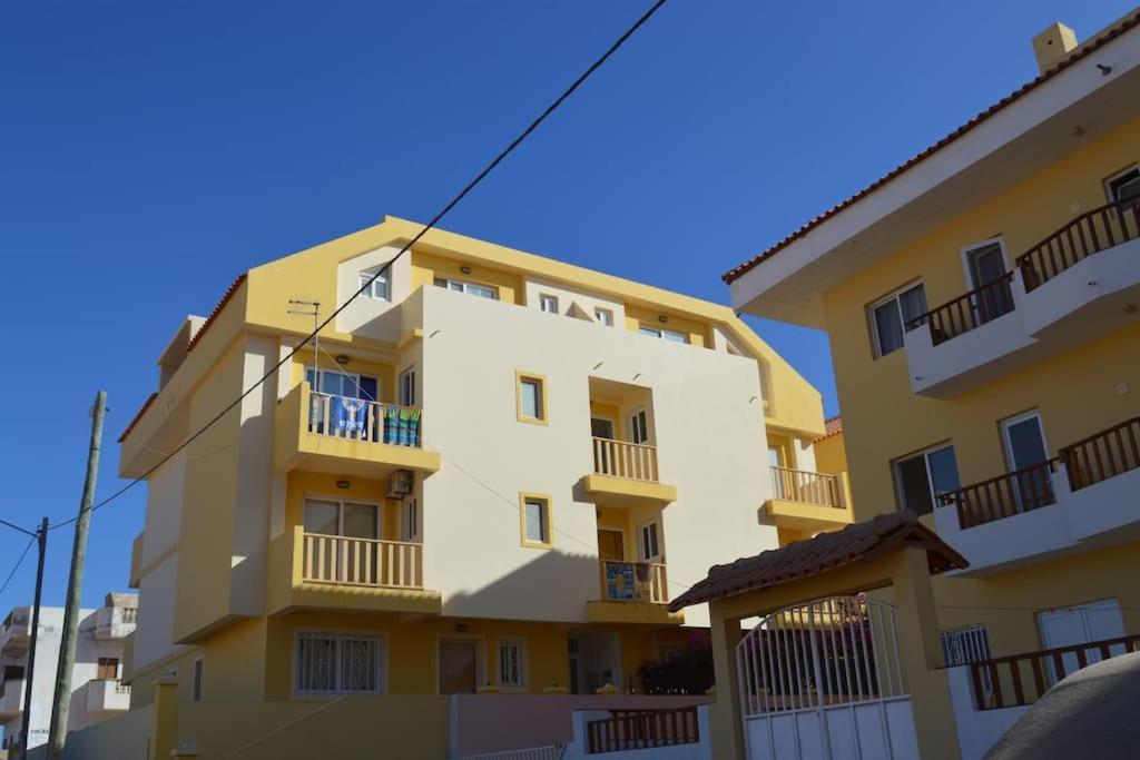 Tres Caravelas Studio Flats Santa Maria Dış mekan fotoğraf
