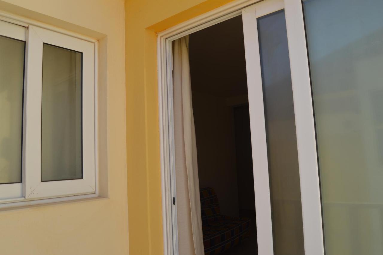 Tres Caravelas Studio Flats Santa Maria Dış mekan fotoğraf